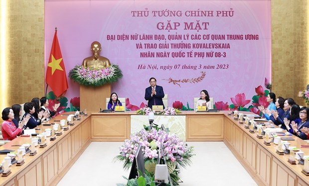 Thủ tướng: Tạo môi trường, điều kiện để phát huy vai trò của phụ nữ -0