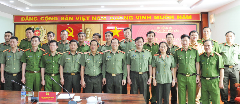 trang 16_ so đB_ Nỗ lực vì cuộc sống yên vui của đồng bào Tây Nguyên -0