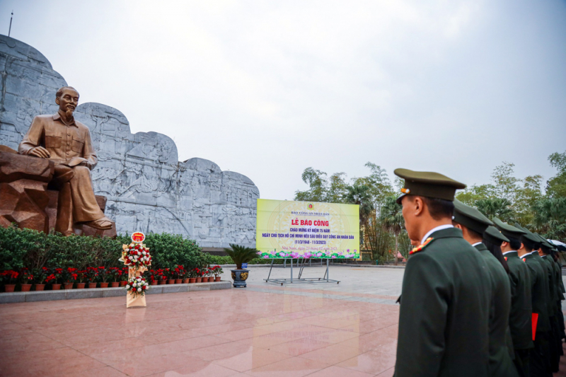 khu lưu niệm sáu điều bác hồ dạy đã trở thành nơi giáo dục truyền thống của lực lượng cand.jpg -0