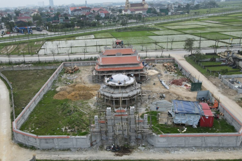 Thu hồi hàng nghìn mét vuông đất trồng lúa giao cho cá nhân xây dựng khu lăng mộ khủng -0
