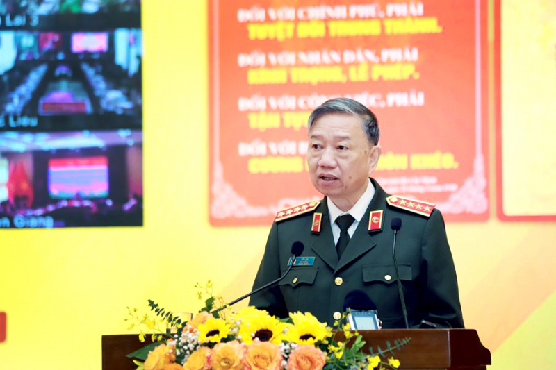 Uncle Ho’s Six teachings be forever invaluable legacy for the People's Public Security Forces -0