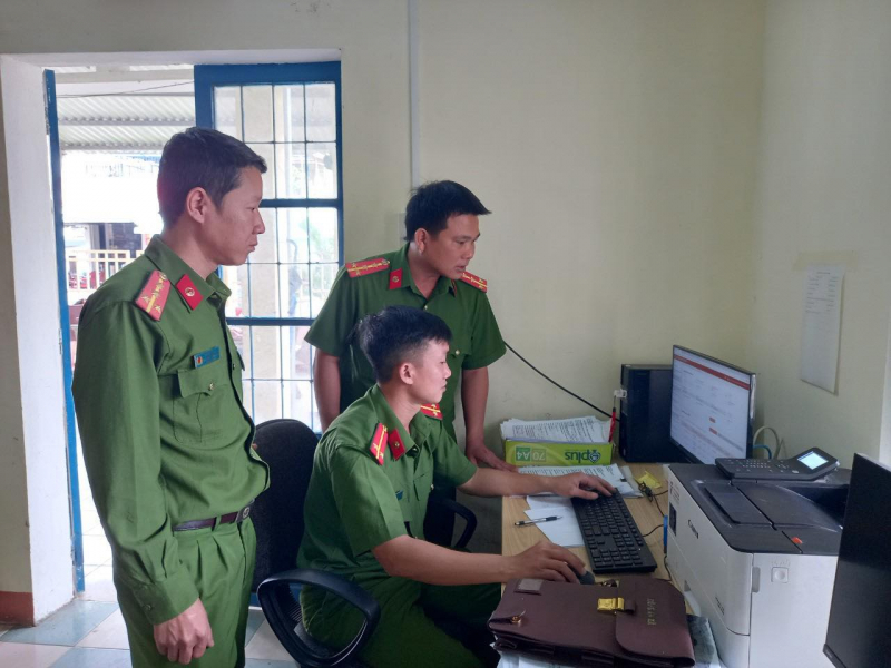 Công an xã Xuân Quang 3 - điển hình học tập và làm theo lời Bác dạy -0