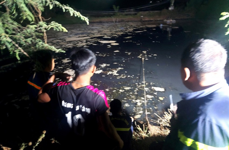 Phát hiện thi thể phụ nữ dưới hồ chứa nước thải của một doanh nghiệp -0