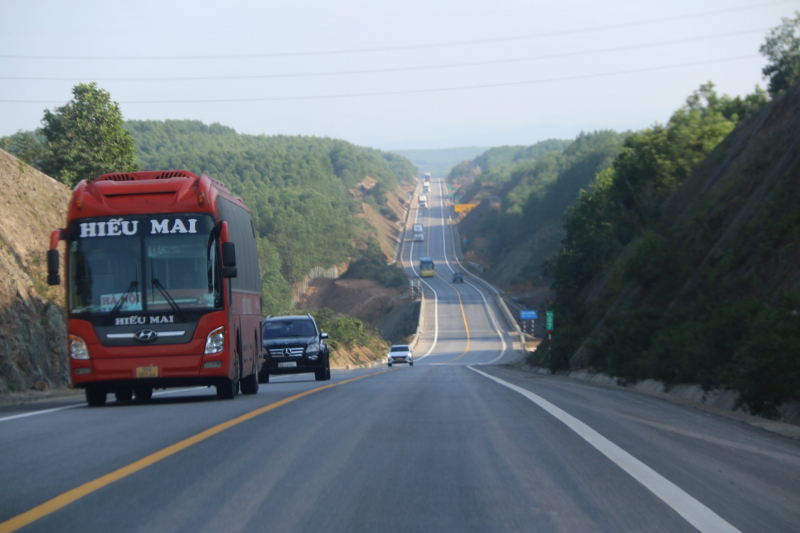 Nhiều nguy cơ rình rập trên 2 tuyến cao tốc tại miền Trung -0