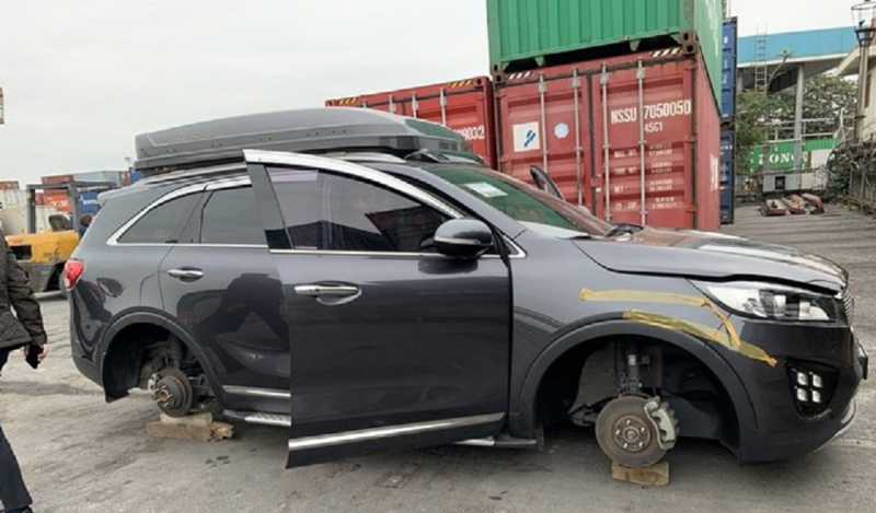 Tịch thu 9 ô tô nhập khẩu trái phép từ Hàn Quốc -0