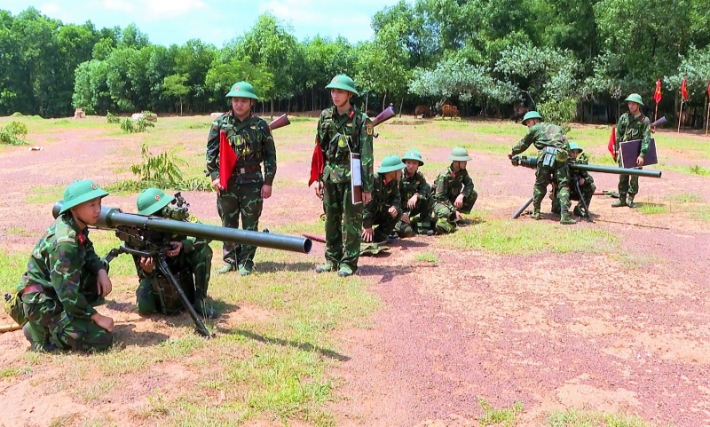 Trốn nghĩa vụ quân sự, 2 thanh niên bị phạt 70 triệu đồng -0