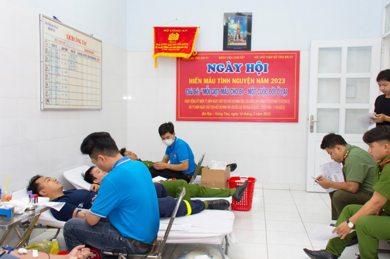 Công an tỉnh Bà Rịa-Vũng Tàu tham gia Ngày hội “Hiến máu tình nguyện” -0