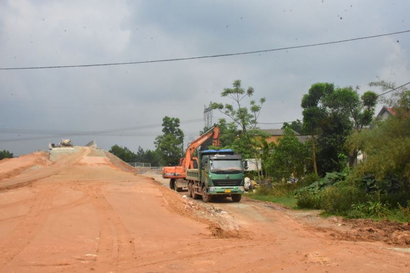 Giải quyết dứt điểm bồi thường cho người dân ảnh hưởng dự án cao tốc Cam Lộ - La Sơn -0