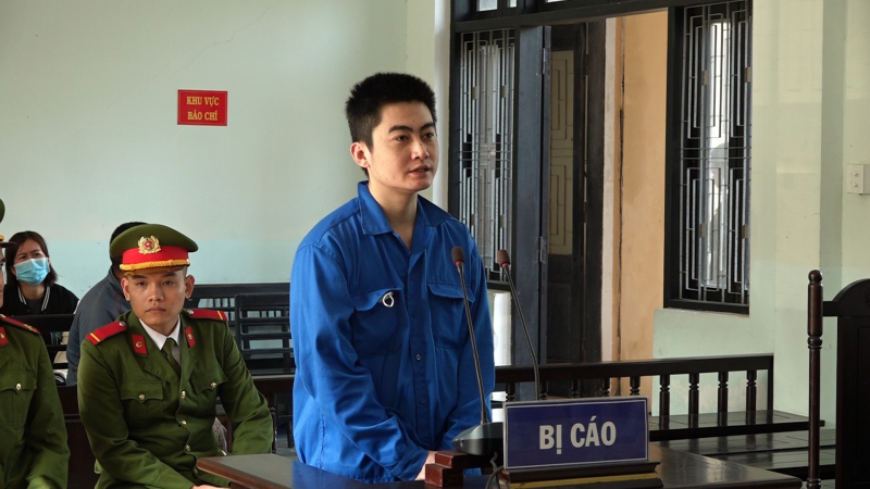 Được trả tiền công bằng ma túy, con nghiện lãnh 14 năm tù -0