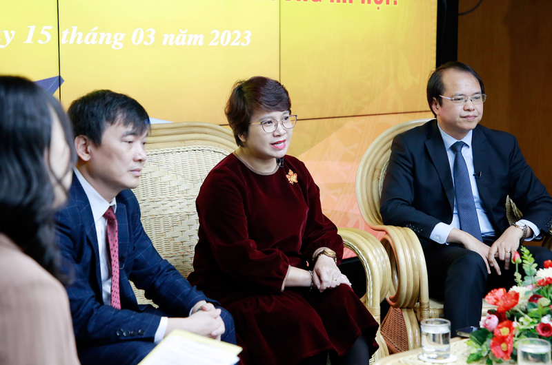 thu-thuy-a2-1678855960244.jpg -0