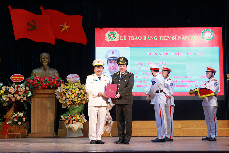 Học viện ANND khai giảng các khoá cao học, nghiên cứu sinh và trao bằng tiến sĩ năm 2023 -0