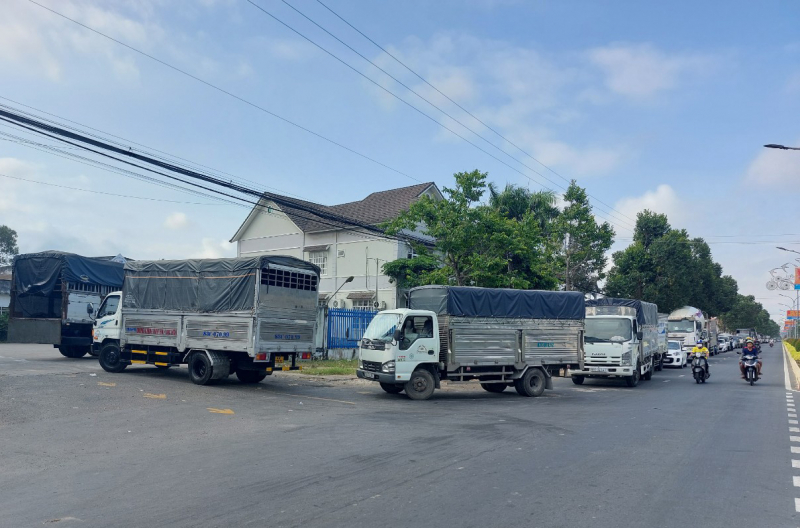 Đưa xe đi đăng kiểm từ 2 giờ sáng -0