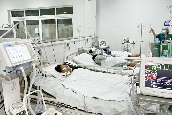 Cần hậu kiểm chặt chẽ với thực phẩm đóng hộp  -0