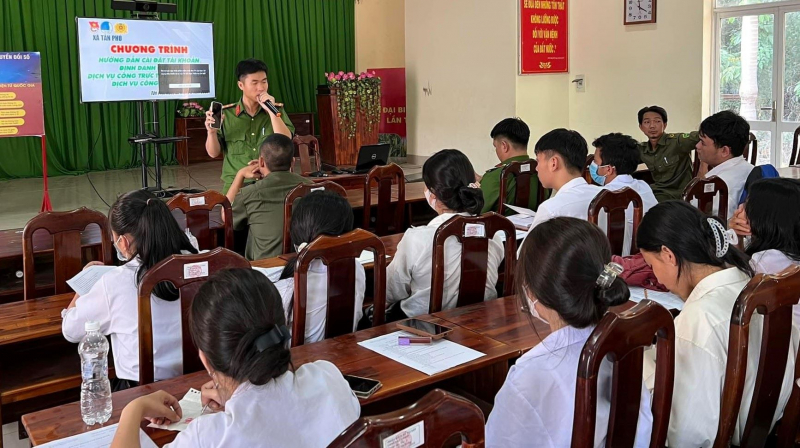 z4199614530673_d0eb8aca1b25c793e43ae24d41b6d311.jpg -0