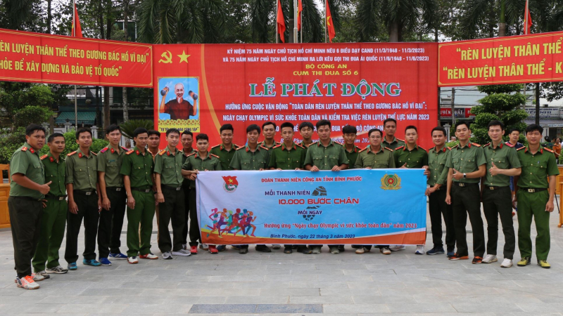 Sôi nổi hoạt động rèn luyện sức khỏe tại Cụm thi đua số 6  -0