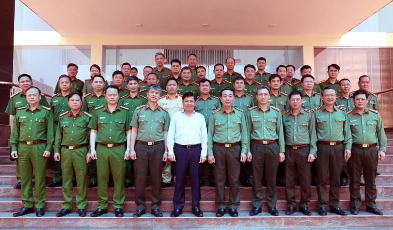 Đẩy mạnh xây dựng Công an xã, thị trấn đáp ứng yêu cầu, nhiệm vụ trong tình hình mới -0