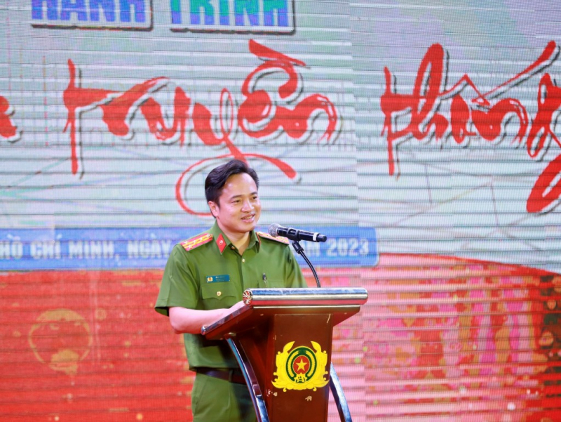 Công an TP Hồ Chí Minh “Tiếp lửa truyền thống” -0