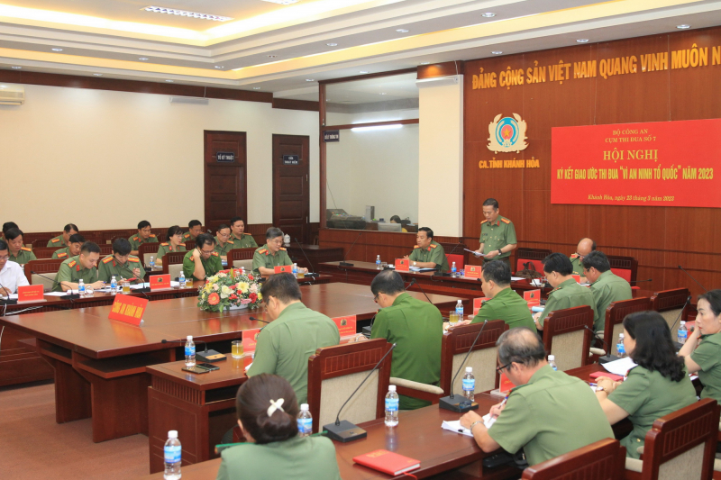     Cụm thi đua số 7 Bộ Công an ký kết giao ước thi đua năm 2023 -0