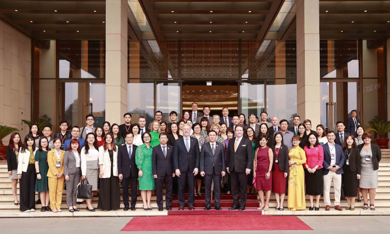 vna_potal_chu_tich_quoc_hoi_vuong_dinh_hue_tiep_doan_doanh_nghiep_cua_hoi_dong_kinh_doanh_hoa_ky-asean_6643307.jpg -0