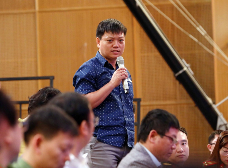 Phối hợp giải đáp nhiều thông tin 