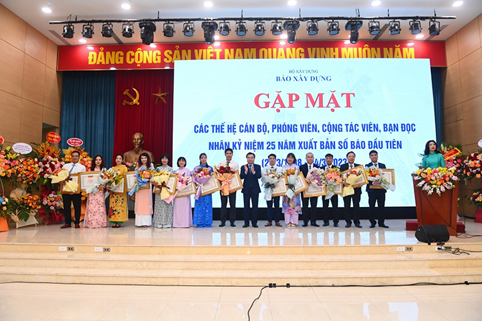 Báo Xây dựng kỷ niệm 25 năm xuất bản số báo đầu tiên -1