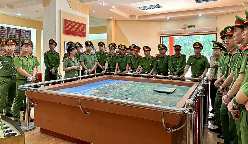 Ý nghĩa chương trình “Hành quân về nguồn” và “Rung chuông vàng” -0