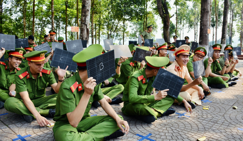 Ý nghĩa chương trình “Hành quân về nguồn” và “Rung chuông vàng” -0