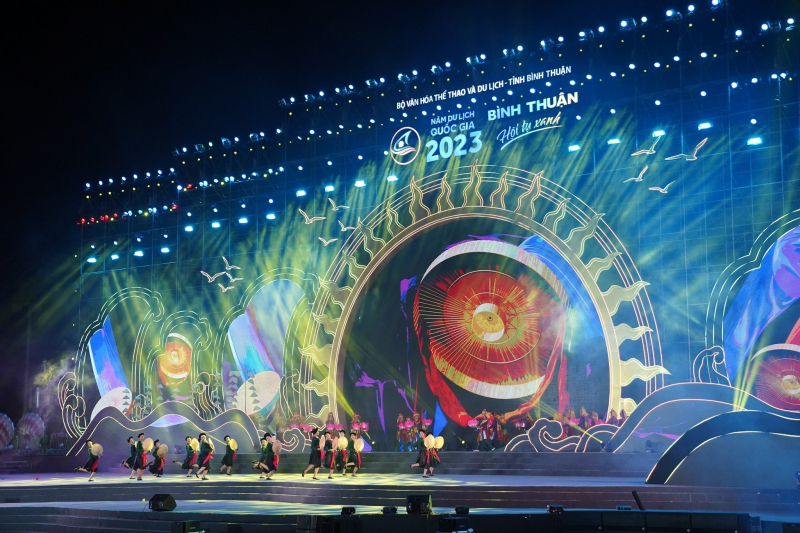 Đặc sắc và ấn tượng... lễ khai mạc Năm Du lịch quốc gia 2023 -0