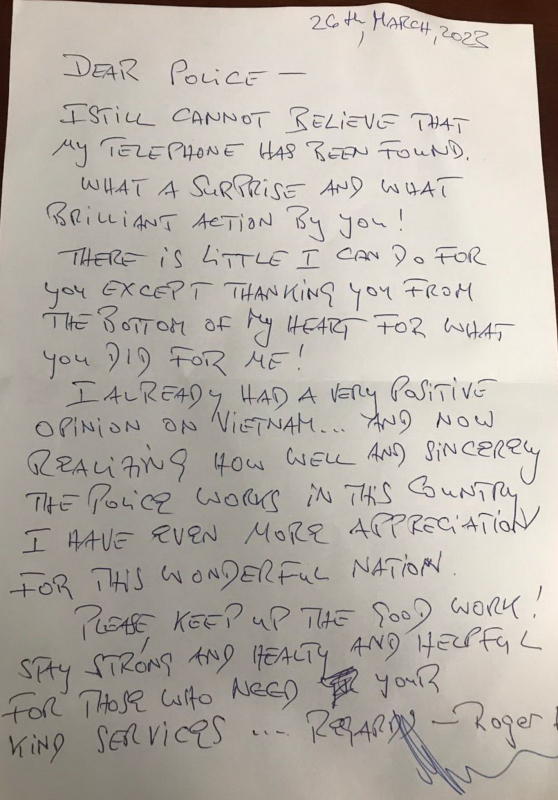 Du khách Thụy Sĩ gửi thư cảm ơn Công an huyện Ninh Hải -0