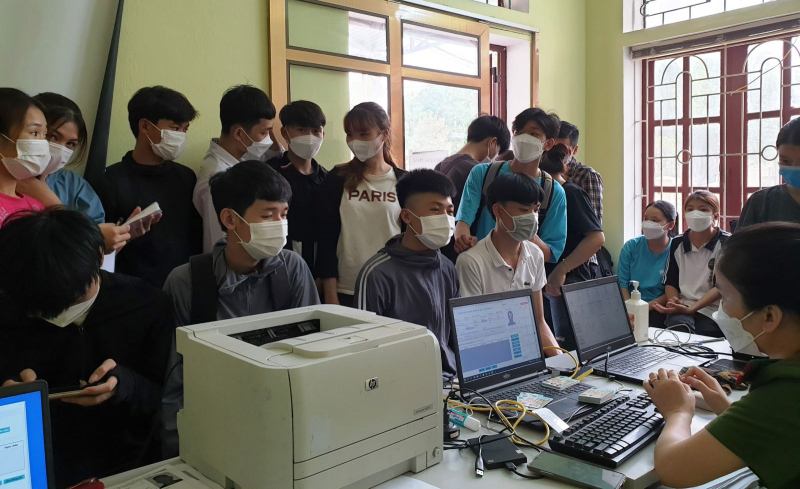 Đẩy nhanh tiến độ cấp căn cước công dân cho học sinh -0