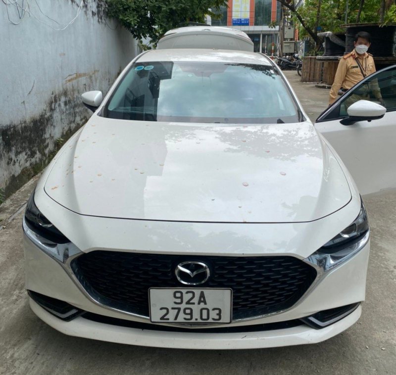 Tài xế dương tính với ma túy tăng ga bỏ chạy ngay khi vi phạm giao thông  -0