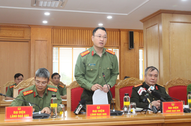 Sẽ khởi tố bị can trong số 22 người đánh bạc Poker tại Vĩnh Phúc -0