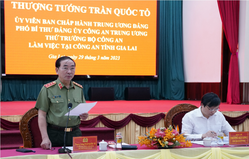 Thứ trưởng Trần Quốc Tỏ làm việc tại Công an tỉnh Gia Lai -0