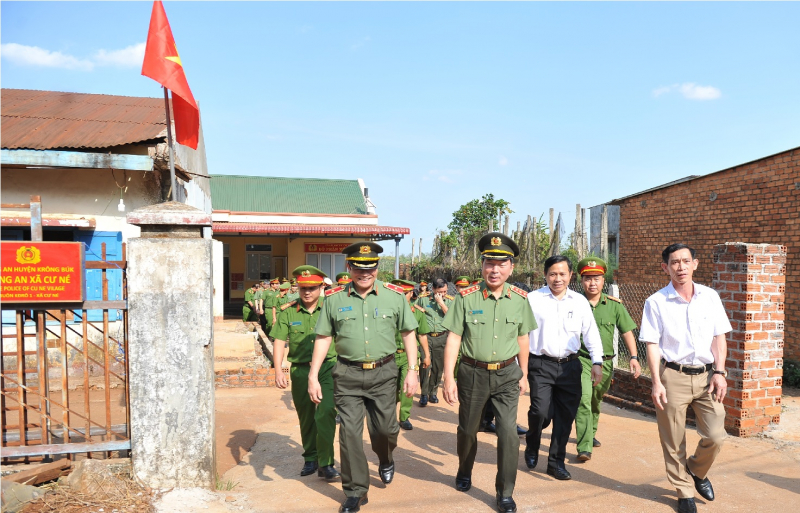 Thứ trưởng Trần Quốc Tỏ làm việc tại Công an tỉnh Gia Lai -0