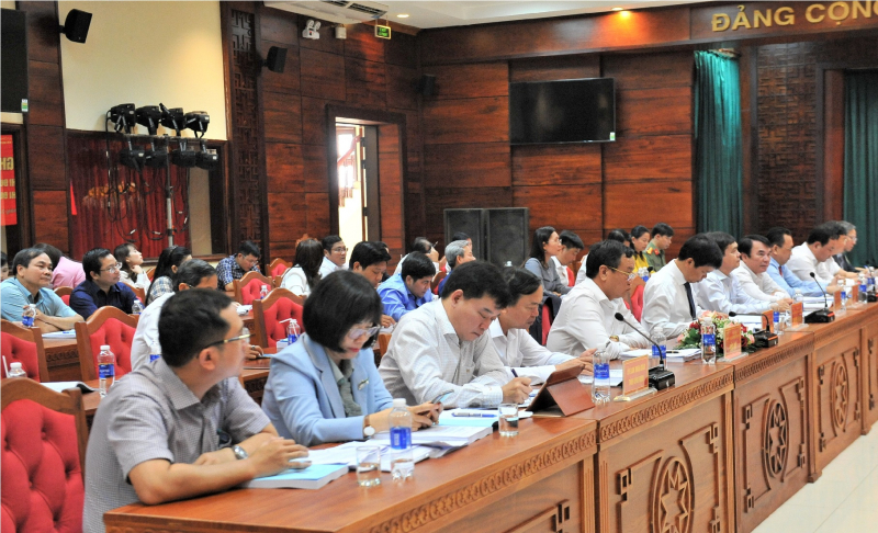 Cụm thi đua các tỉnh Tây Nguyên và Duyên hải miền Trung:  Quan tâm khen thưởng nhân tố mới -0