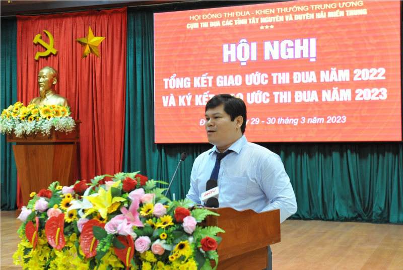 Cụm thi đua các tỉnh Tây Nguyên và Duyên hải miền Trung:  Quan tâm khen thưởng nhân tố mới -0