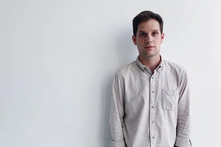 Nga bắt phóng viên bị nghi làm gián điệp cho Mỹ  -0