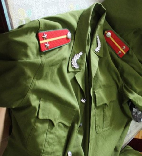 Bắt Công an dỏm nhận tiền “chạy án” hàng trăm triệu đồng -1