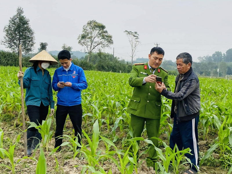 Chuyển đổi số ở Hà Tĩnh: Những câu chuyện truyền cảm hứng -0