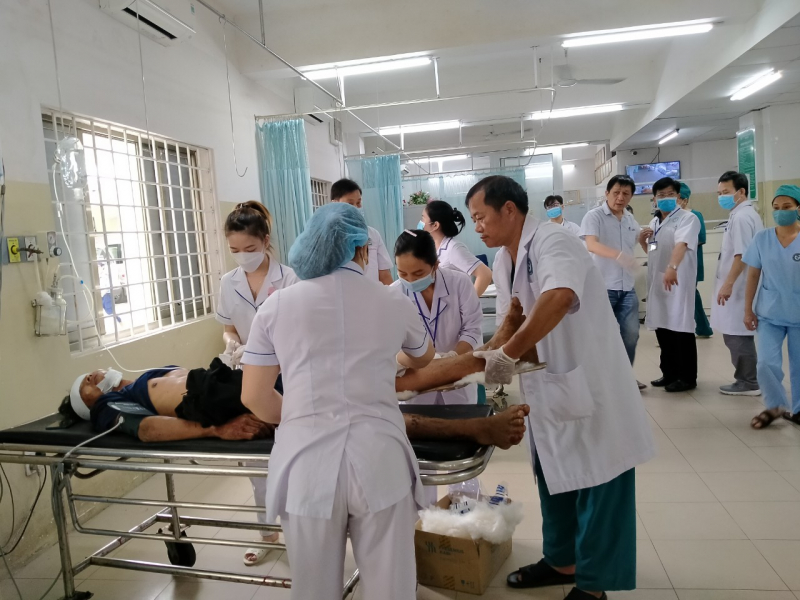 Vụ xe tải chở dưa đâm vào vách núi đã có danh tính 9 người thương vong -0