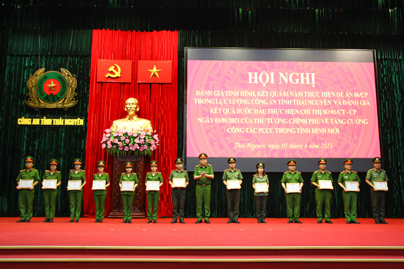 Sơ kết 1 năm thực hiện Đề án 06/CP và Chỉ thị số 01 của Chính phủ về công tác PCCC -1