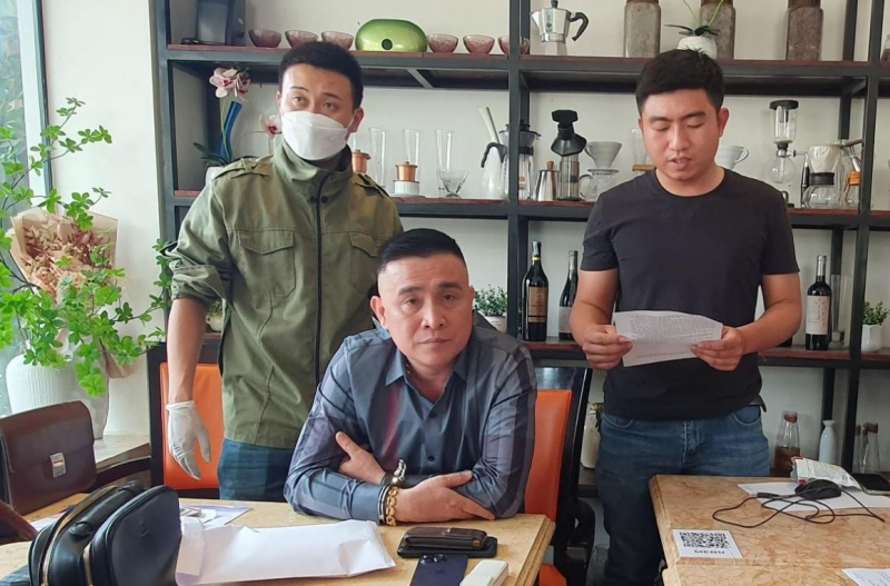 Bắt quả tang phó phòng Báo Điện Biên Phủ cưỡng đoạt tài sản -0