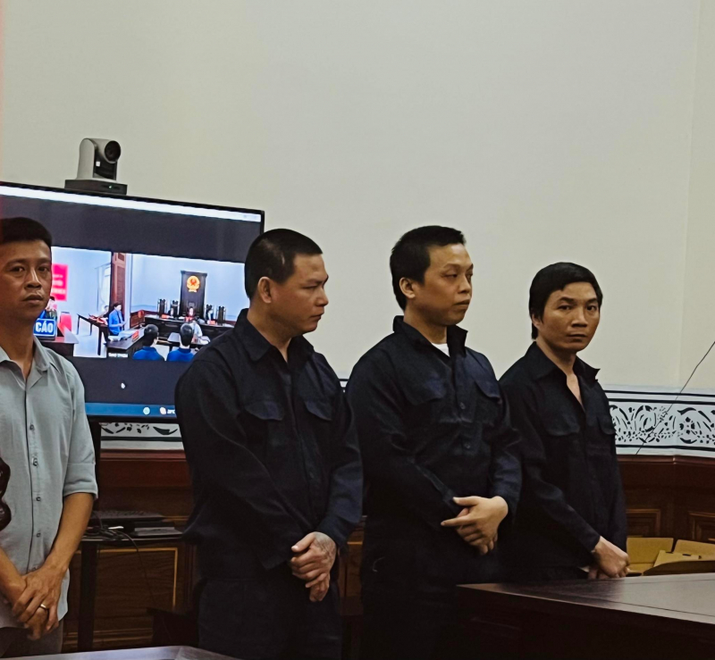 Ba tên cướp dùng súng… cướp súng lãnh án -0