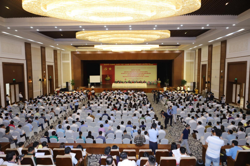 “Thu hồi cờ Đảng phải được bảo quản, không được tiêu hủy” -0