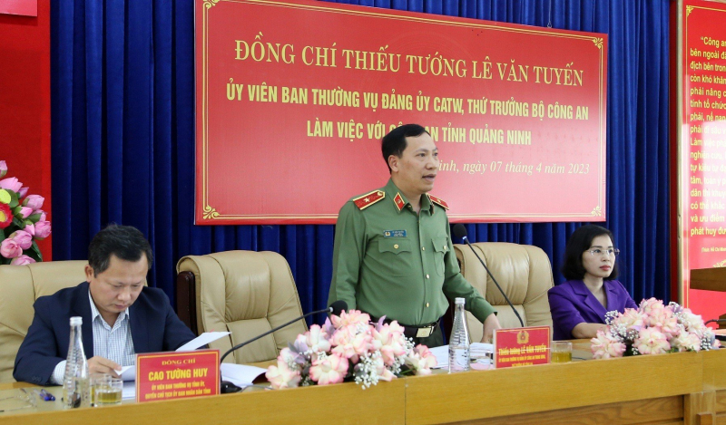Thiếu tướng Lê Văn Tuyến, Thứ trưởng Bộ Công an làm việc với Công an tỉnh Quảng Ninh -0