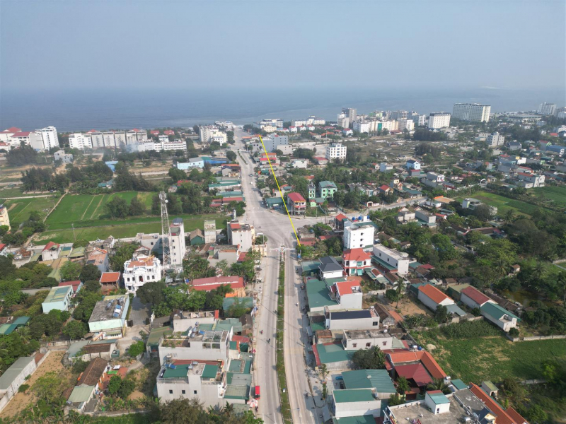 Đường bờ biển Hải Tiến bị “băm” thành nhiều khúc -0