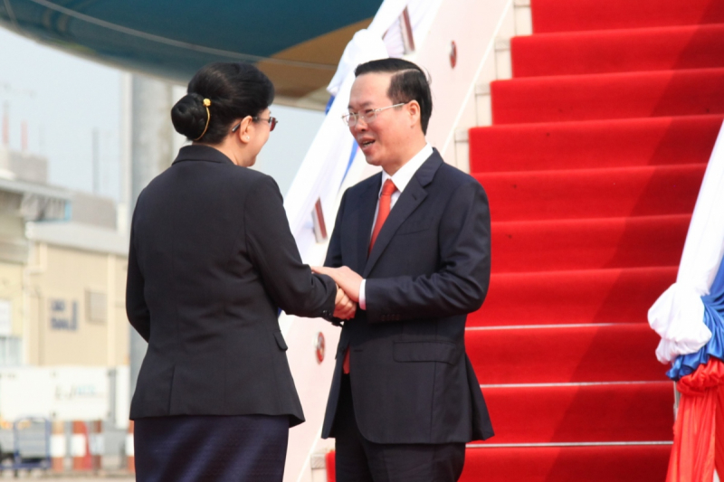 Chủ tịch nước Võ Văn Thưởng đến Vientiane, bắt đầu thăm chính thức CHDCND Lào -0