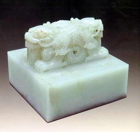Ngọc trong sử Việt -0