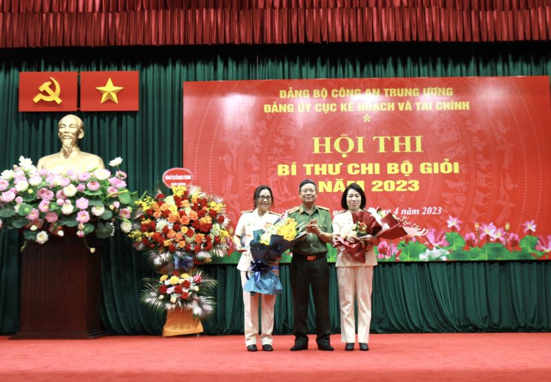 Sôi nổi Hội thi Bí thư chi bộ giỏi Cục Kế hoạch và Tài chính -0