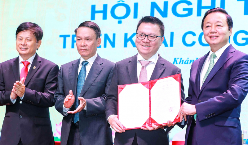 “Xây dựng nền báo chí, truyền thông chuyên nghiệp, nhân văn và hiện đại”. -0